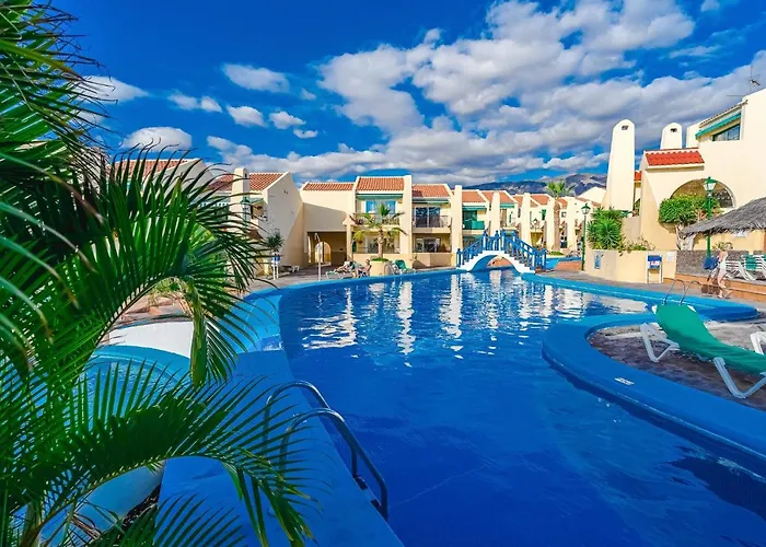 4bedrm Riverstylepool Tenerife In 200m Lägenhet *